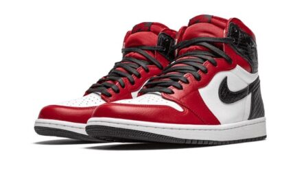Air Jordan 1 Retro High Satin Snake Chicago - vue 2