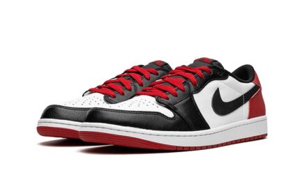 Air Jordan 1 Retro Low OG Black Toe - vue 2