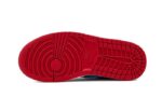 Air Jordan 1 Retro Low OG UNC to Chicago - vue 3
