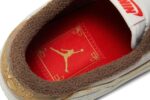 Air Jordan 1 Retro Low OG Year of the Rabbit - vue 4