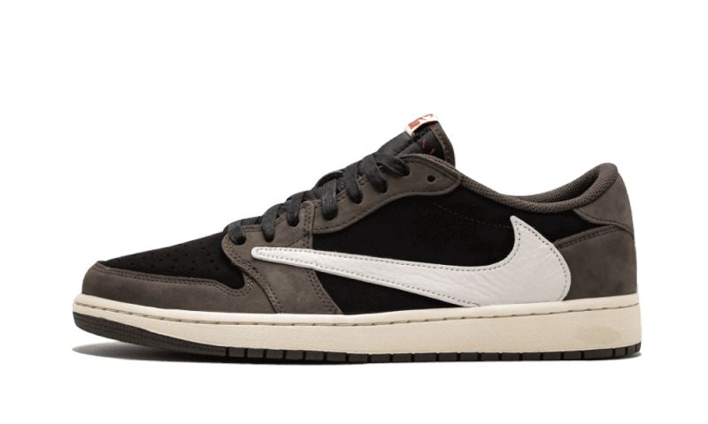 air-jordan-1-retro-low-travis-scott-239651 Air Jordan 1 Retro Low Travis Scott authentique