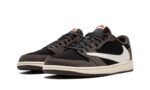 Air Jordan 1 Retro Low Travis Scott - vue 2