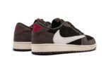 Air Jordan 1 Retro Low Travis Scott - vue 3