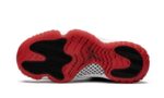 Air Jordan 11 Retro Bred - vue 4