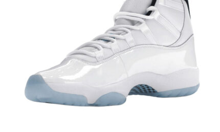 Air Jordan 11 Retro Legend Blue (2024) - vue 2