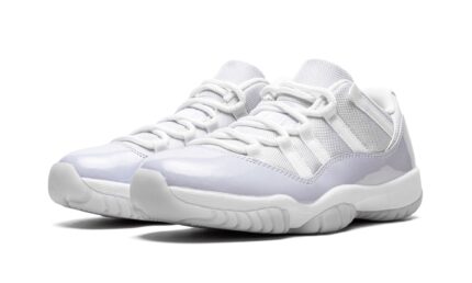 Air Jordan 11 Retro Low Pure Violet - vue 2