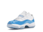 Air Jordan 11 Retro Low University Blue (2026) - vue 3