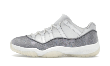 Air Jordan 11 Retro Low Year of the Snake authentique