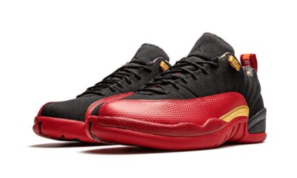 Air Jordan 12 SE Super Bowl LV - vue 2