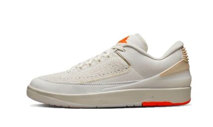 Air Jordan 2 Low SP Shelflife Sail authentique