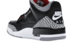 Air Jordan 3 Retro Black Cement (2018) - vue 3