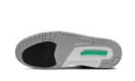 Air Jordan 3 Retro Green Glow - vue 4