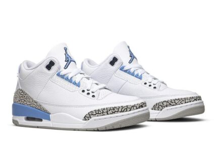 Air Jordan 3 UNC - vue 2
