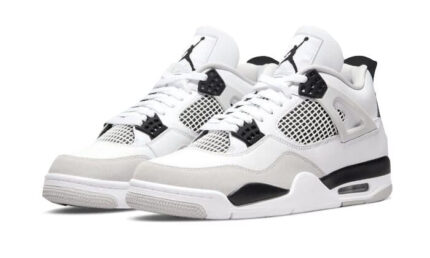 Air Jordan 4 Military Black - vue 2