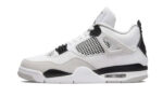 Air Jordan 4 Military Black authentique