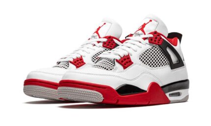 Air Jordan 4 Retro Fire Red (2020) - vue 2
