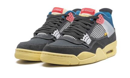 Air Jordan 4 Retro Union Off Noir - vue 2