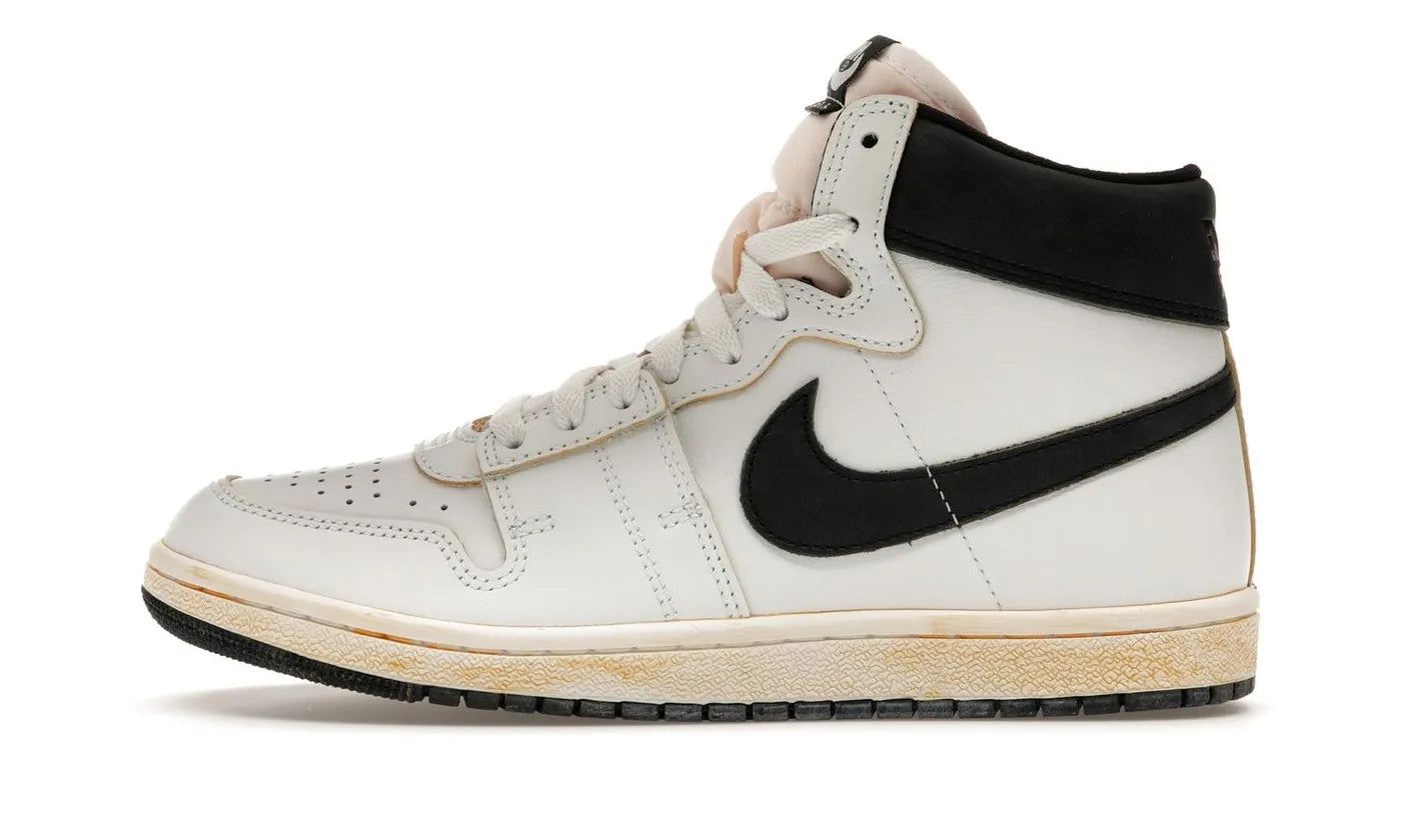 air-jordan-nike-air-ship-pe-sp-a-ma-maniere-white-black-620155 Air Jordan Nike Air Ship PE SP A Ma Maniére White Black authentique
