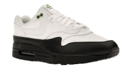 Nike Air Max 1 White Black Chlorophyll - vue 2
