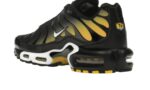 Nike Air Max Plus Black University Gold White - vue 3