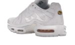 Nike Air Max Plus Triple White - vue 3