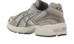 ASICS Gel-1130 Oyster Clay Grey Pink - vue 3