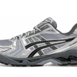 ASICS Gel-Kayano 14 Urban Research authentique