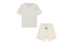 Fear of God Essentials 1977 Light Oatmeal — Set (T-Shirt & Shorts) authentique