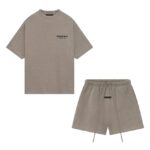 Fear of God Essentials Heather Grey — Set (T-Shirt & Shorts) authentique