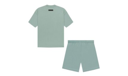 Fear of God Essentials Sycamore — Set (T-Shirt & Shorts) - vue 2