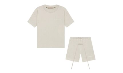 Fear of God Essentials Wheat — Set (T-Shirt & Shorts) authentique