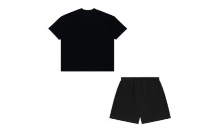 Fear of God Essentials x NBA Black — Set (T-Shirt & Shorts) - vue 2