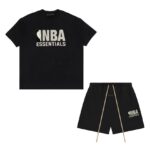 Fear of God Essentials x NBA Black/Black — Set (T-Shirt & Shorts) authentique