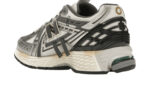 New Balance 1906A Silver Metalic Castlerock - vue 3
