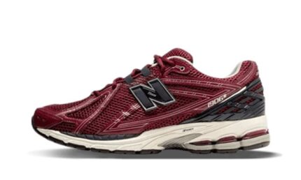 New Balance 1906R Burgundy Black authentique