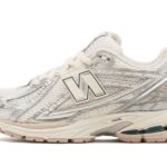 New Balance 1906R Silver Metallic Cream authentique