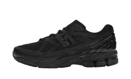 New Balance 1906U Triple Black authentique