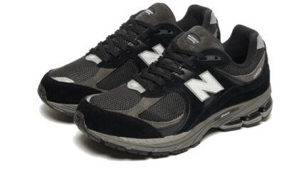 New Balance 2002R Black Dark Grey White JD Sports Exclusive - vue 2