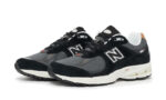 New Balance 2002R Black Sepia - vue 2