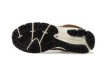 New Balance 2002R Brown Beige - vue 3
