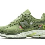 New Balance 2002R Bryant Giles Olive Green authentique