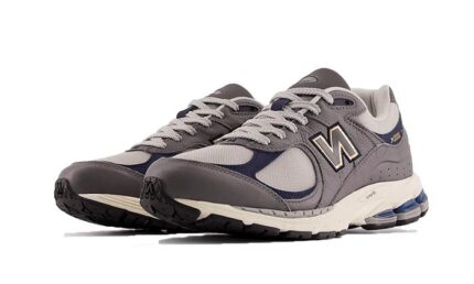New Balance 2002R Castlerock - vue 2