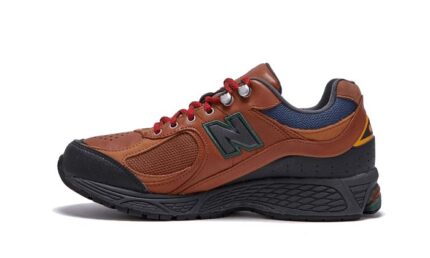 New Balance 2002R Hiking Brown authentique
