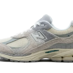 New Balance 2002R Linen authentique