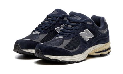 New Balance 2002R Navy Eclipse - vue 2