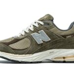 New Balance 2002R Olive Brown authentique