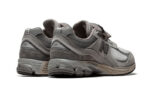 New Balance 2002R Pocket Grey - vue 3