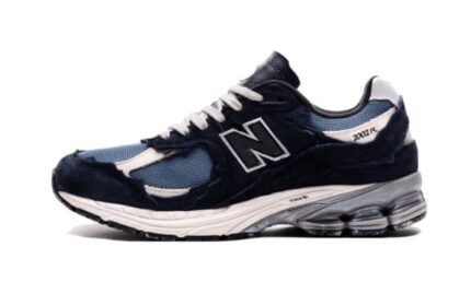 New Balance 2002R Protection Pack Dark Navy authentique