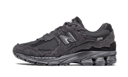 New Balance 2002R Protection Pack Phantom authentique