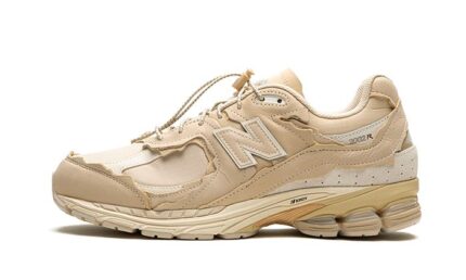 New Balance 2002R Protection Pack Sandstone Turtledove authentique